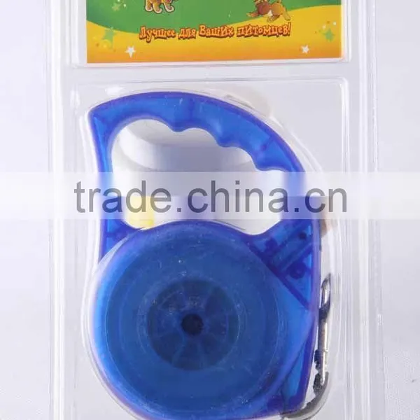 Plastic Leather Dog Leash in Solid Color photo-3