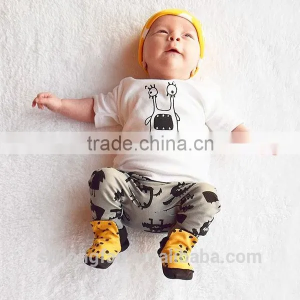 New 2016 Fashion Baby Boy Clothes Cotton Cartoon Short-sleeved T-shirt+pants Infant Clothes 2pcs Suit Baby Girl Clothing Sets photo-2