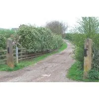 GARDEN AND PERIMETER WIRELESS SOLAR ALARM PAIR OF BEAMS photo-2