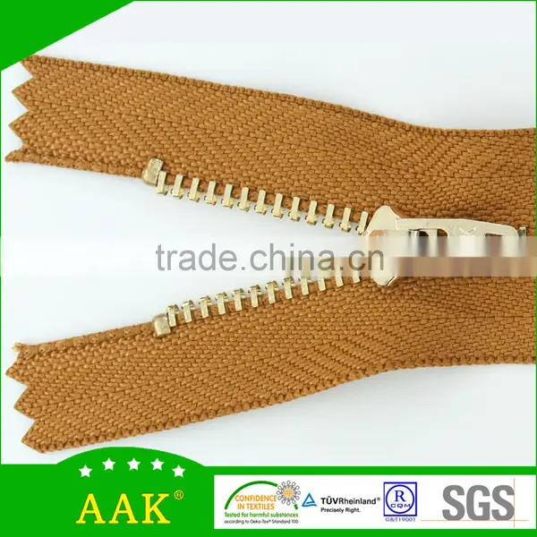 Metal Zipper Manufacturer 4#light Gold Close End With 4YG Slider photo-2