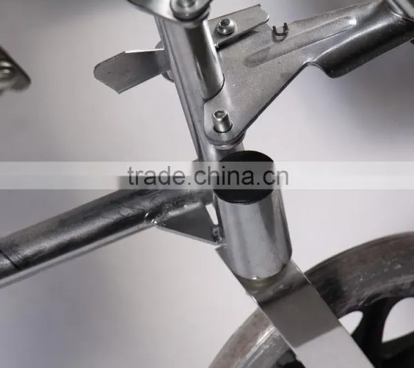 CHROMED STEEL FRAME,FLIP-UP DESK ARMREST,DETACHABLE FOOTREST,SOLID CASTOR, HOT SALE MANUAL WHEELCHIR photo-6