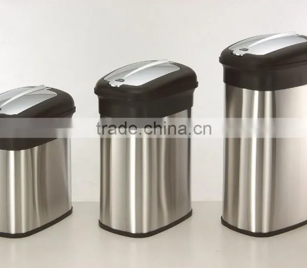 Sensor Sanitary Bin 30L W/chromed photo-2