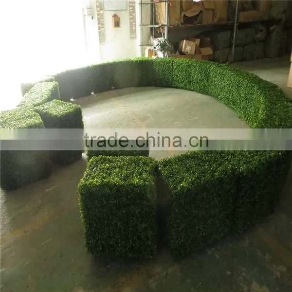 China Wholesale Artificial Leaf Fence Decorative Boxwood Hedge photo-3