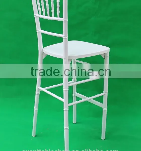 Продается деревянный барный табурет для банкетов photo-4