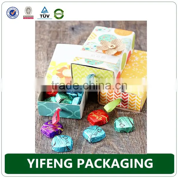 OEM Eco-Friendly Custom Printing 350gsm Candy Boxes Wholesale in Guangzhou Factory photo-4