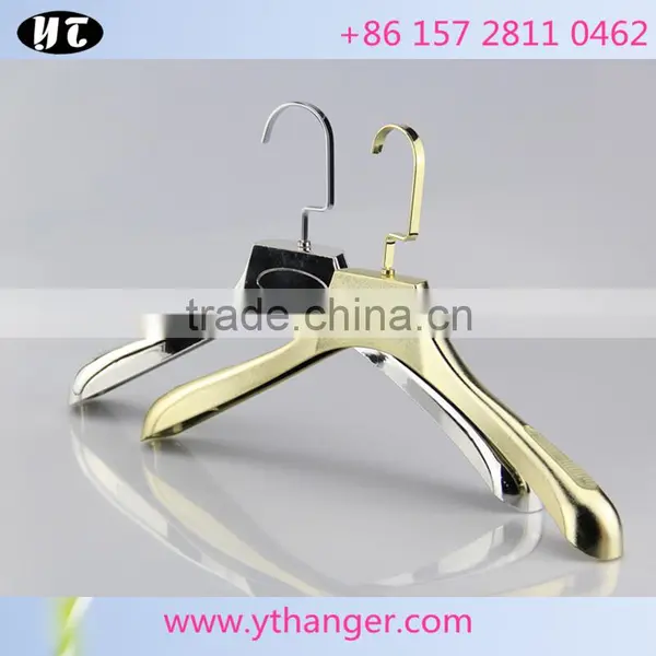 Wholesale Electronic Plated Hanger With Antislip Notch for Clothes photo-2