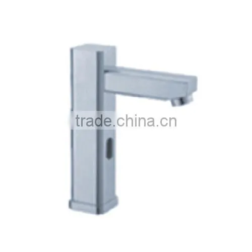2015 New Modern Automatic Sensor Faucet Factory Price photo-3
