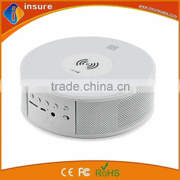 Mini Size Round Chargeable Speaker With 2000mA Battery photo-2