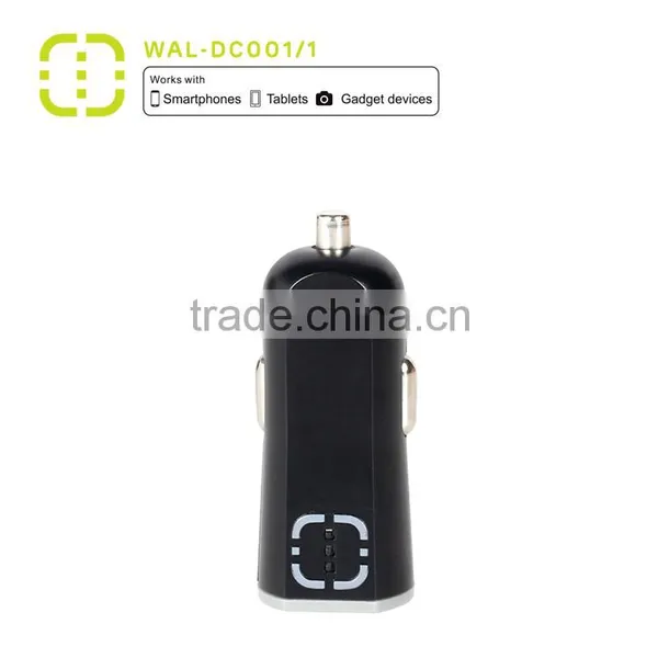 Walnut Universal MFI Certified Car Charger With 2.1A Output photo-4