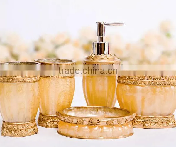 Hot Selling Promotional Plastic Bathroom Sets photo-3