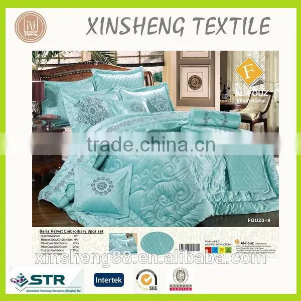 Hometextile High Qualtiy Bedding Set Velvet Embrodiary 9pcs Comforter Set
