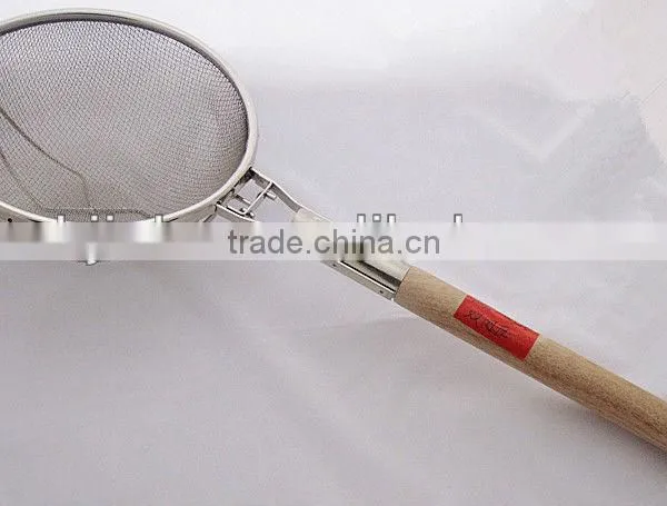 Stainless Steel Wire Mesh Strainer With Bamboo Handle photo-4