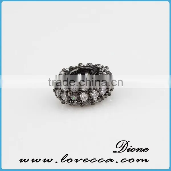 Latest Charm Micropave Setting Crystal Jewelry Pendant Fashion Jewelry of Four Leaf Clover Pendant for Sale photo-5