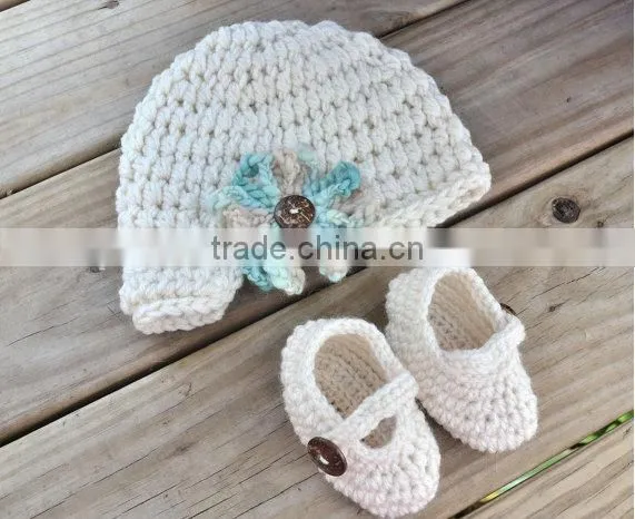 Hot Sale Autumn Winter Baby Toddler Crochet Wool Shoes Set Cute Style Infant Hand Knit Shoes photo-2