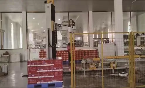 Column Palletizer for 70kg Carton Stacking Palletizing Machine Automatic Robot Palletizer photo-2