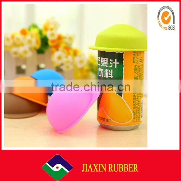 LFGB/FDA 100% Food Grade Factory Price High Quality Silicone Soda Cans Cover photo-3