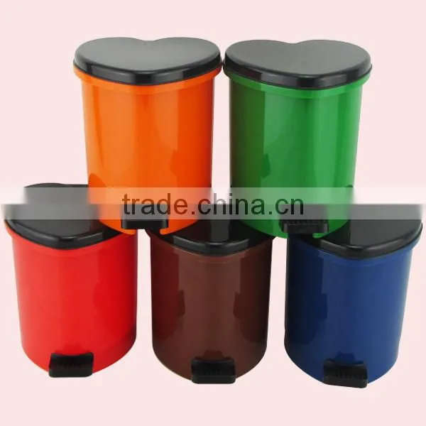 400ML Plastic Heart-shaped Office Dustbin photo-5