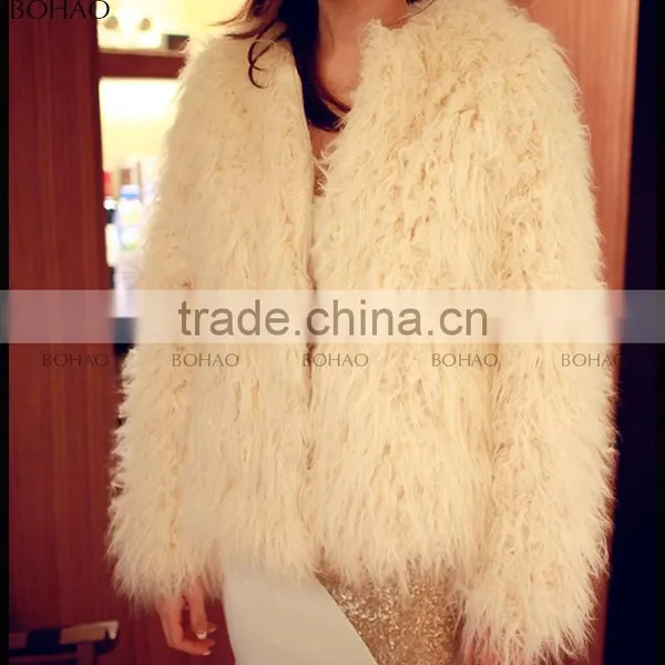 Hot ! New Design Fashion Tibet Sheep Fur Women Winter Jacket Short Coat photo-3