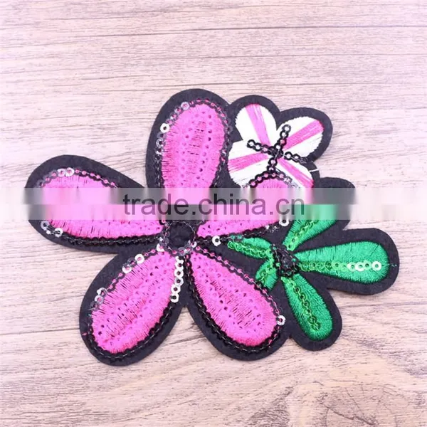 Different Colorful Flower Embroidery Patch for Different Style Garment photo-2
