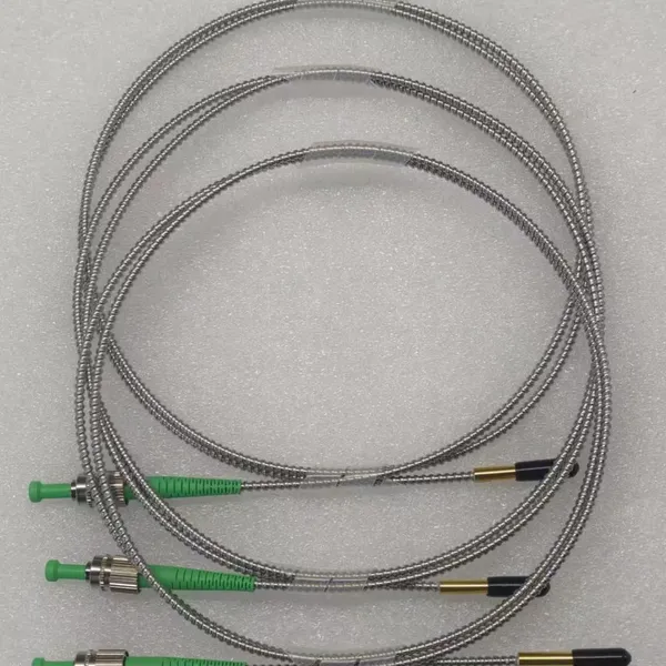 Polarization Maintaining Fiber Collimator(780nm/795nm/808nm/830nm/850nm/905nm/915nm/940nm)
