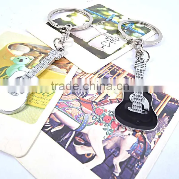 Fashion Jewelry Charming Custom Guitar Shaped Key Chain Quality Choice photo-2