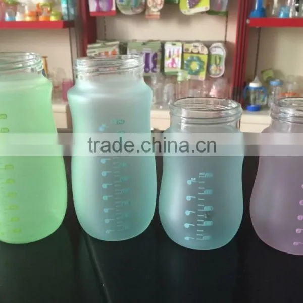 Wholesale Colorful Design BPA Free Glass Feeding Baby Bottle