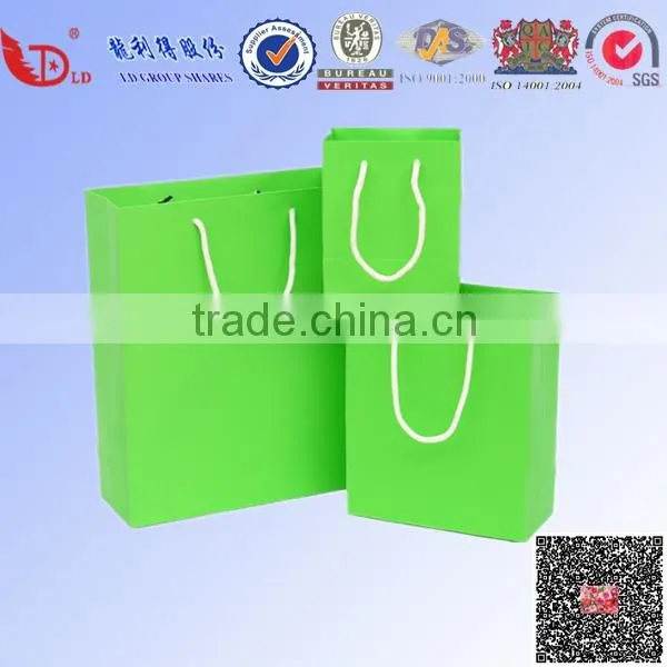 2016 Wholesale Cheap Small Paper Gift Bags With Handles photo-4