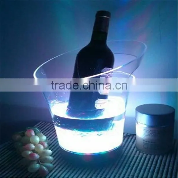 Customized Fashion Ice Wine LED Holder photo-3