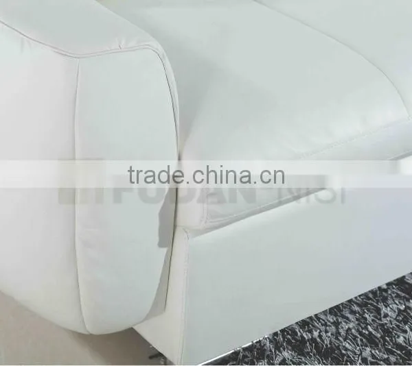 Cheap Living Room White Wedding Sofa in Bangkok photo-3
