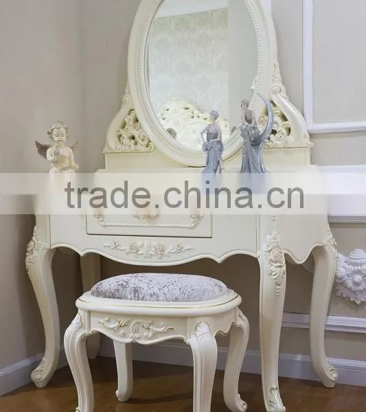 2016 Latest Designs for European Style Wooden Bedroom Set photo-3