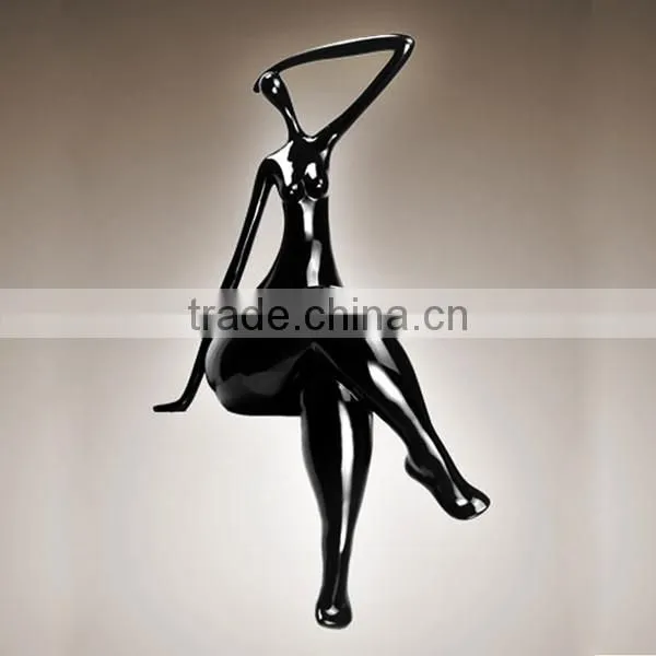 Fat Lady Sculpture photo-3