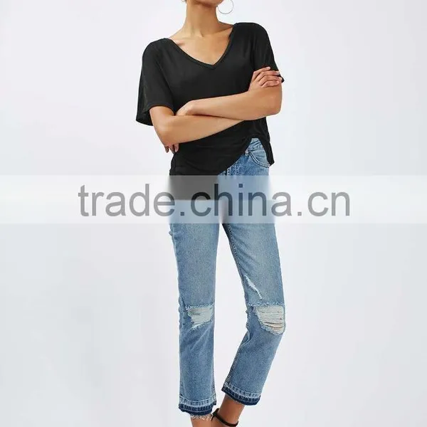 JXY Basic Black Batwing V Tee for Women photo-4