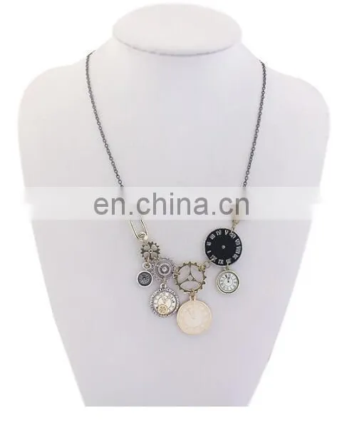 Fashion Creative Statement Long Female Exaggerated Personality Gear Clock Vintage Style Necklace photo-3