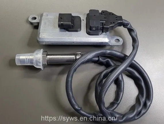 5801754016 5Wk9 6733B Nitrogen Gas Nox Sensor Fit For Iveco Parts photo-3