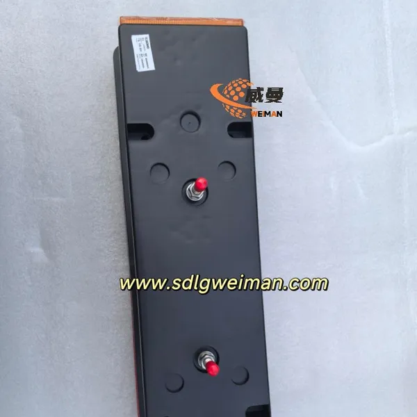 Original XCMG 803599544 LEFT REAR COMBINED LIGHT for QY25K Crane Spare Parts photo-4