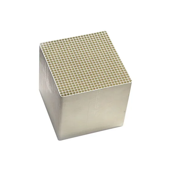 Odor Elimination Honeycomb VOC Catalyst Precious Metal Type for Spray Booth Waste Gas