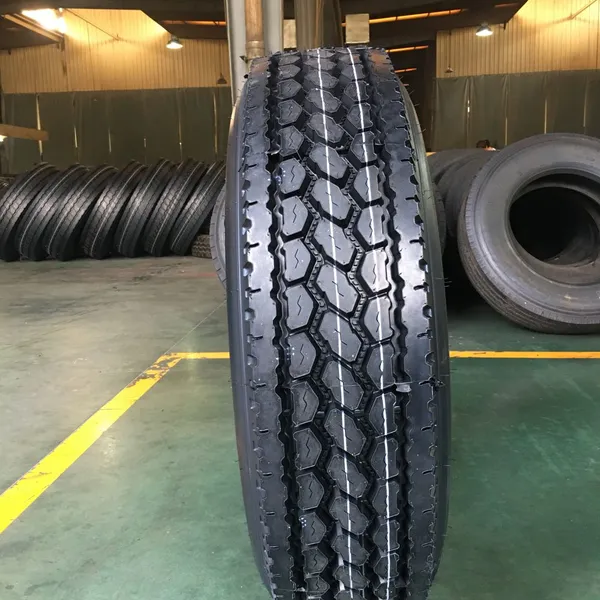 ROLLMAX RUBBER TRUCK TYRE 295/75R22.5