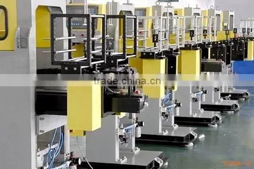 Automatic in Mould Labeling Machine photo-2