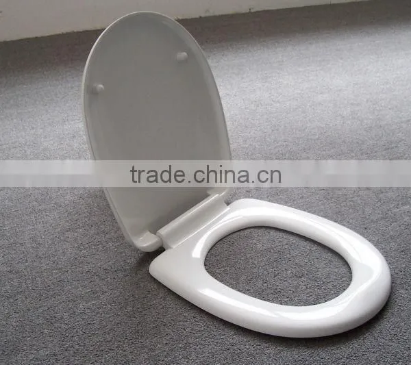 European Style Duroplast WC Toilet Seat Cover With Soft Close Function photo-4