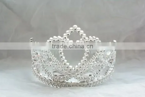 8.5cm High X 12cm Diameter Metallic Silver Heart Plastic Tiaras and Crowns photo-6
