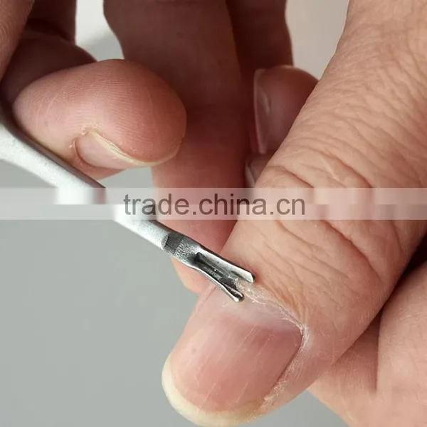 Wholesale Stainless Steel Metal Cuticle Trimmer With Concaved Grip Durable Cuticle Pusher Cuticle Remover Manufacturer photo-4