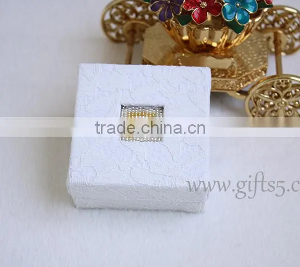 Unique Jewelry Gift Boxes With Beaded Name Plate of F photo-3