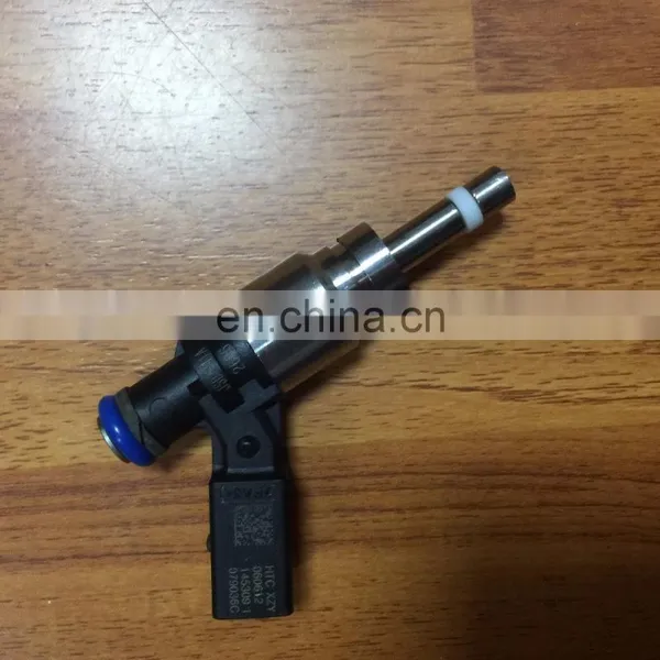 Good Quality Fuel Injector OEM 079906036C 0261500026 for V W photo-3