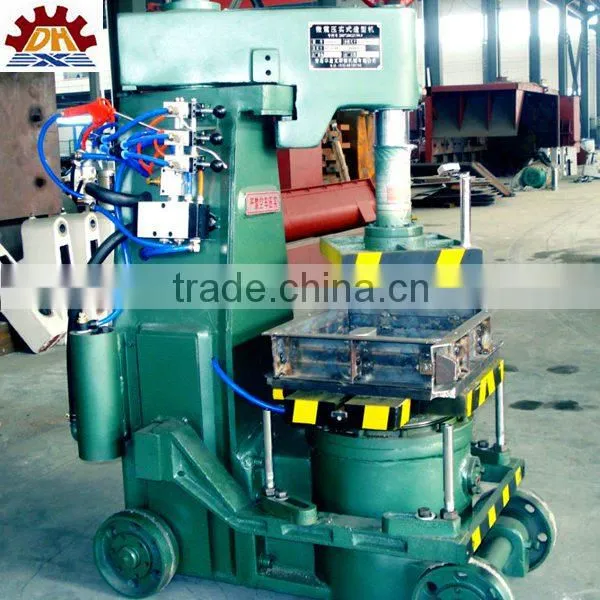 splendid Molding Machine, Foundry Semi-Automatic Molding Machine, Clay/Green Sand Casting Moulding Machine