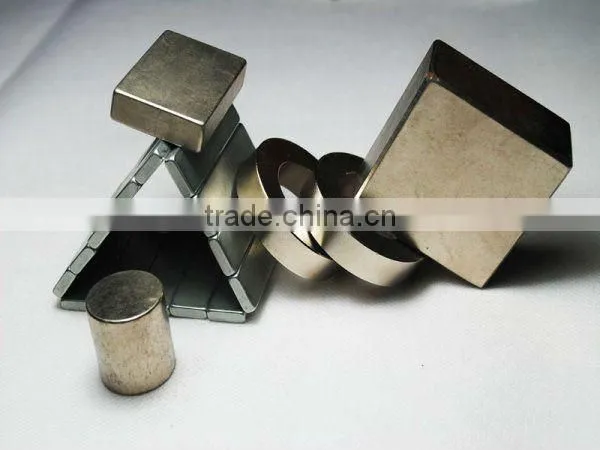 Powerful Permanent Ferrite Magnet