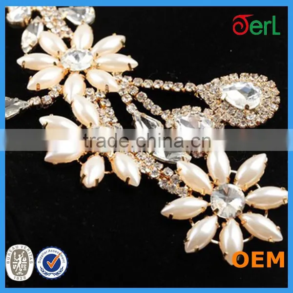 New Design! Rhinestone Memorial Crystal Personalized Ornaments for Wedding Dresses photo-4