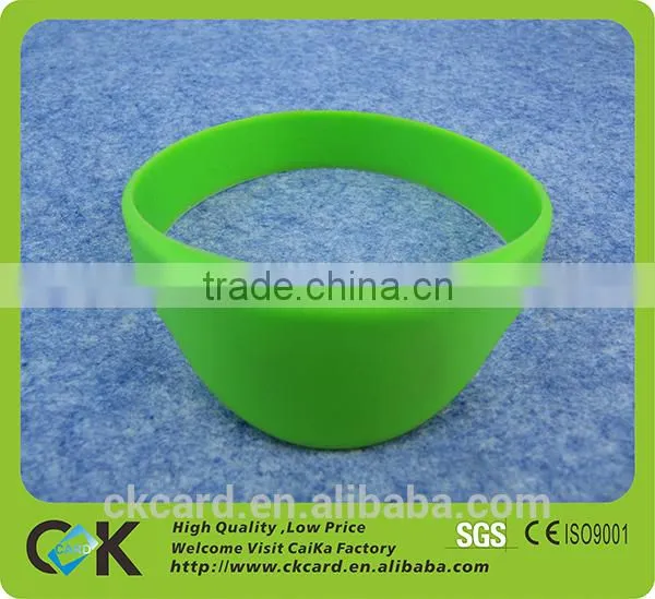 Hot Selling Sport Silicone Bracelet With Chip Inside photo-5