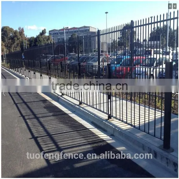 Custom Height and Colors and Easy Installation Pedestrian Fences and Barriers photo-3