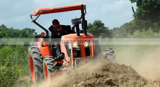 TRACTOR M-7040 photo-4