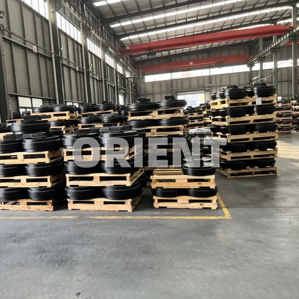 Casagrande C6XP C7XP C8 C25 C30 C50 C60 C60HD C90 C250 C400 C600 C600ZN Front Idler Roller Manufacturer photo-5